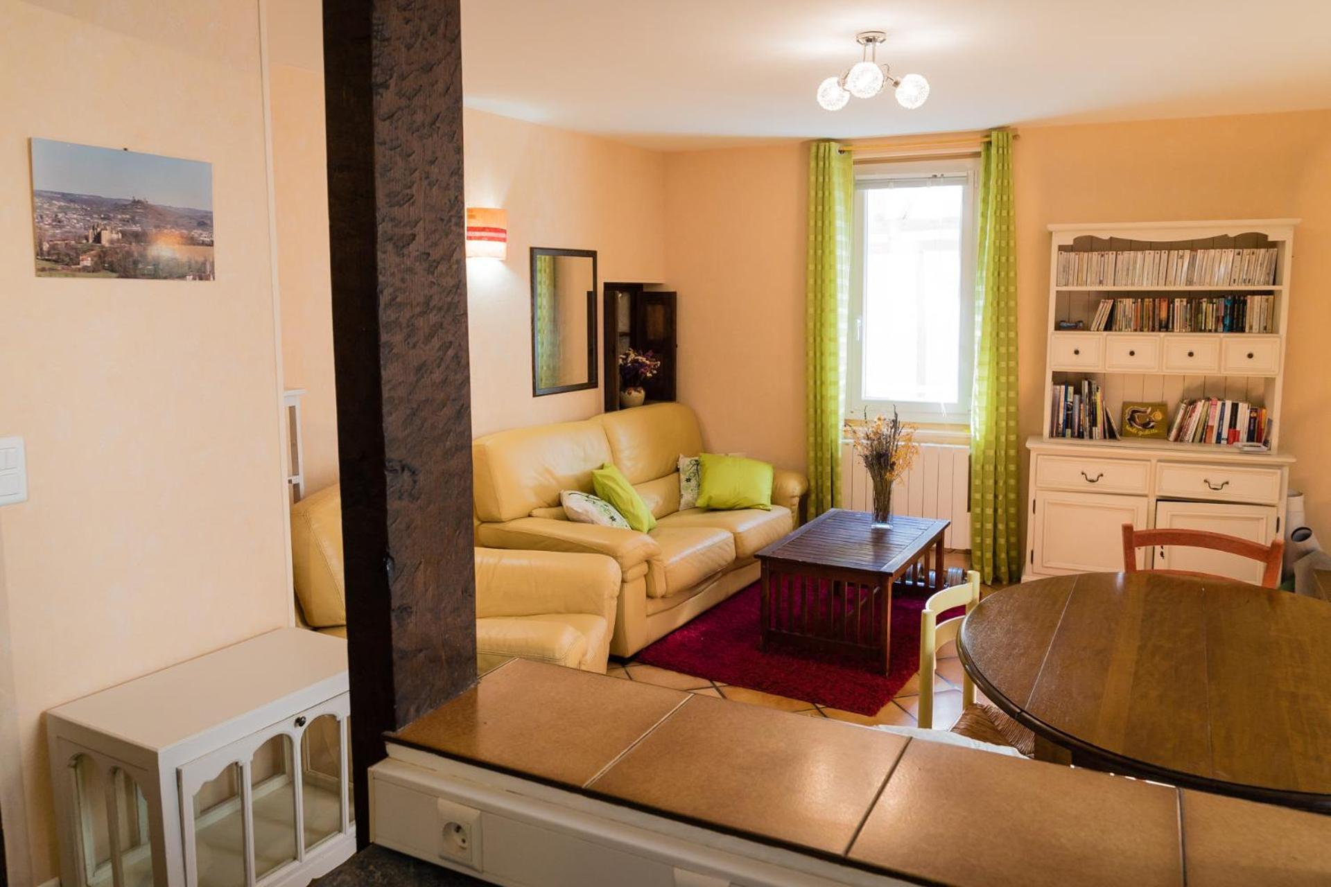Maison Agreable En Centre Historique Сен-Сере Экстерьер фото